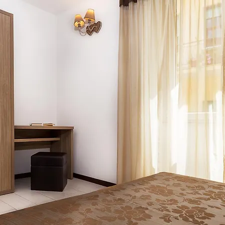 Le Residenze Del Centro מלון דירות
