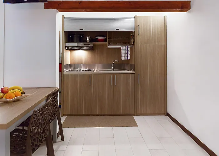 Le Residenze Del Centro Aparthotel 3*