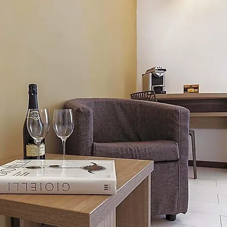 Le Residenze Del Centro Aparthotel Olbia