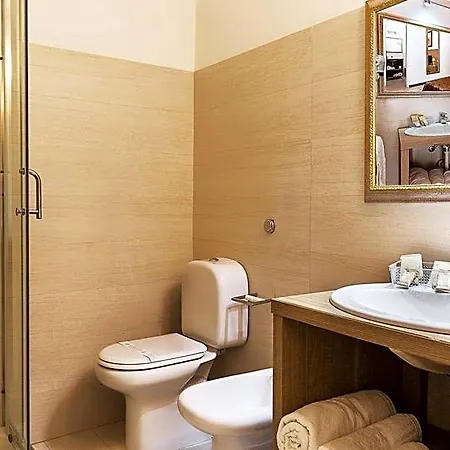 Le Residenze Del Centro 아파트호텔 올비아