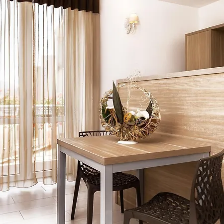 Ξενοδοχείο με διαμερίσματα Le Residenze Del Centro 2*
