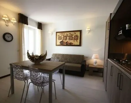 Le Residenze Del Centro Όλμπια